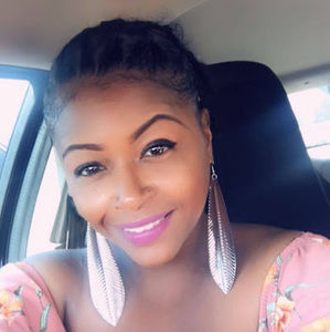 Meet your Posher, Dametria